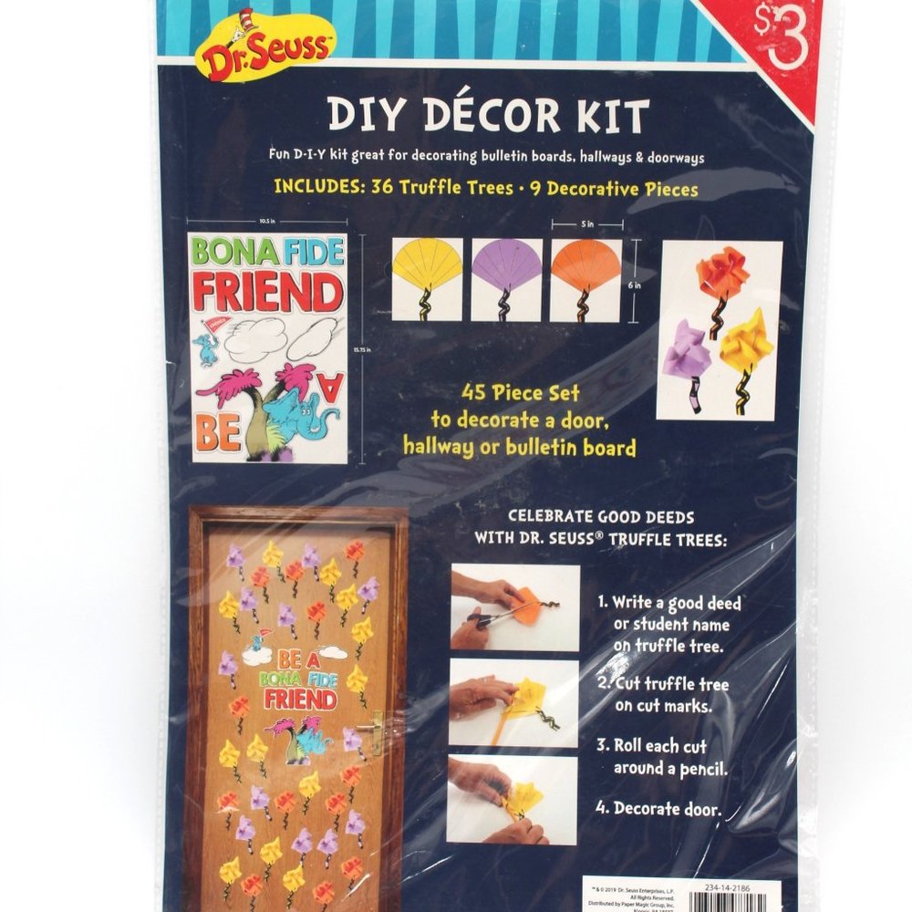 Dr. Seuss Be a Bona Fide Friend 45 Piece Set DIY Decor Kit Truffle Trees Sealed